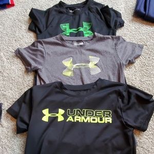 Three short sleeve under armour t-shirts